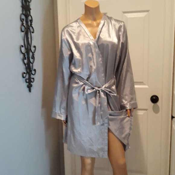 chanteuse Other - Lounge Wear Gray Bathrobe Pajama Robe Size Large